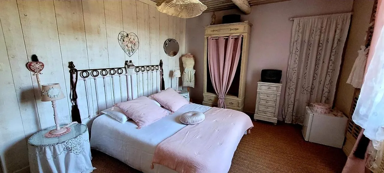 Mas La Pomarede Bed & Breakfast Robion en Luberon France
