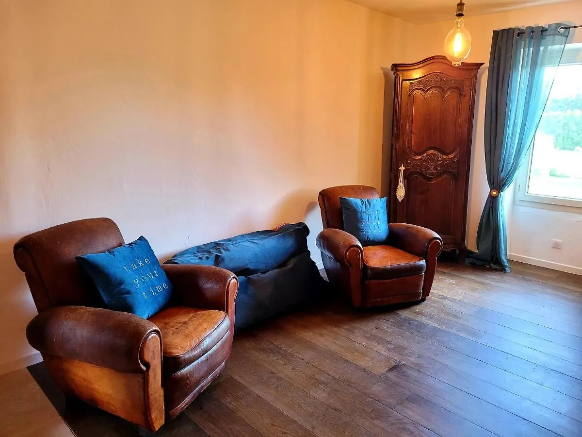 Mas La Pomarede Bed & Breakfast Robion en Luberon 5*,